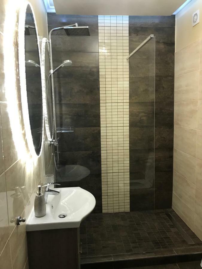 Glamour Apartman Apartment Eger Exterior foto