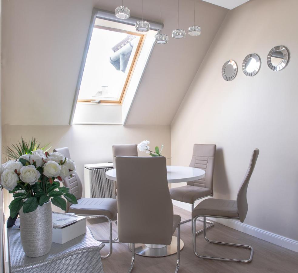 Glamour Apartman Apartment Eger Exterior foto